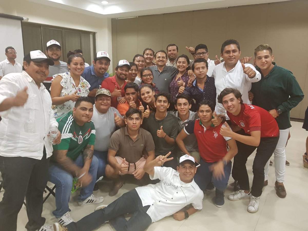 JacquelineDzib's tweet photo. #MDC #YOCONMARTINSI #MARTINCILLOS https://t.co/lFySNyihvi