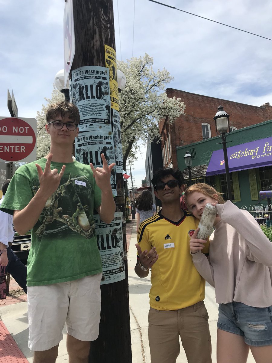 Live on Washington tweet media