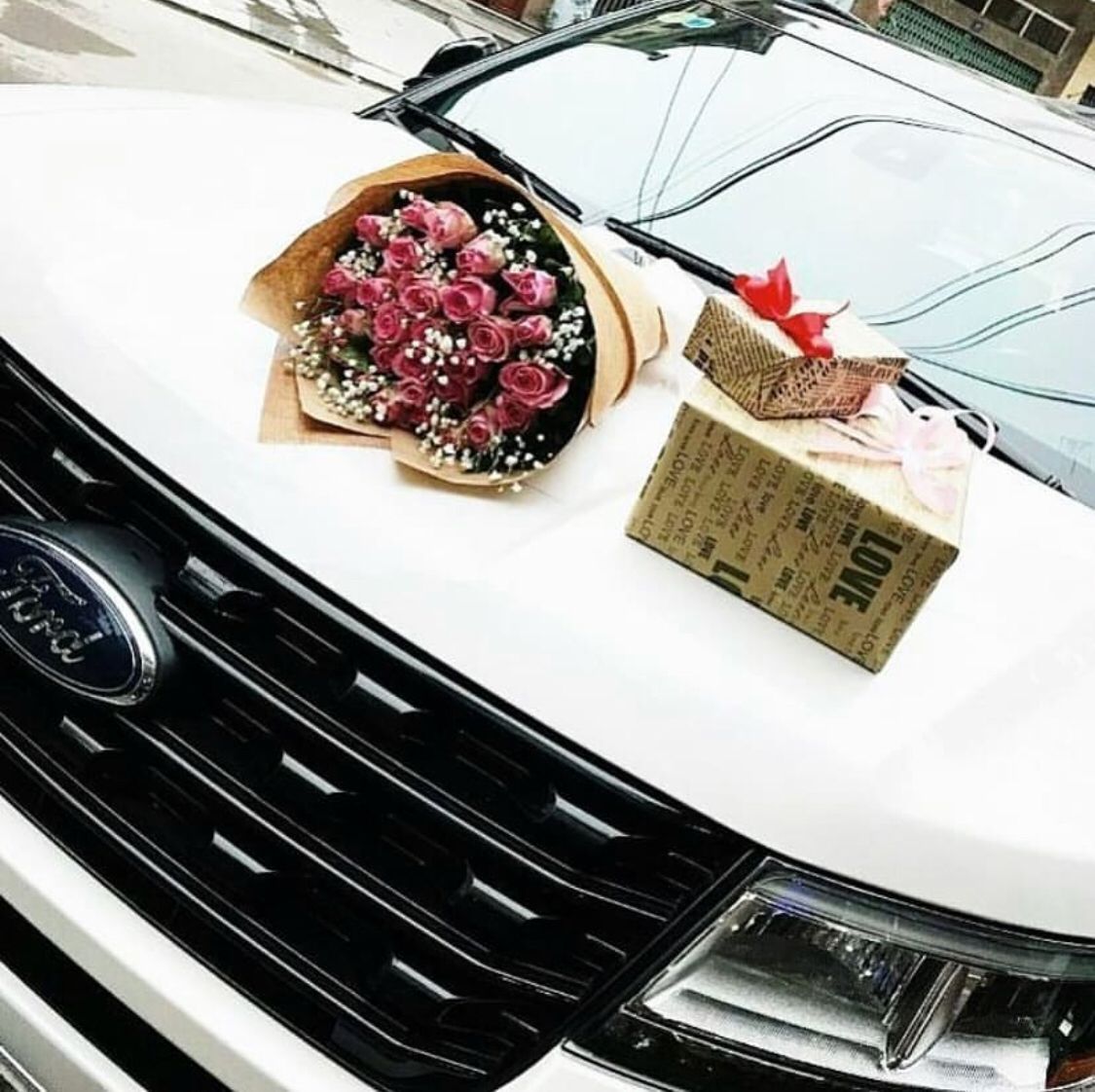 MyFordDealer's tweet photo. We are the ONLY Ford dealer open in Albuquerque for Mothers Day, come get mom the ford expedition she deserves! Happy Mothers day!
#MyFordDealer https://t.co/RBFtgGgZmN