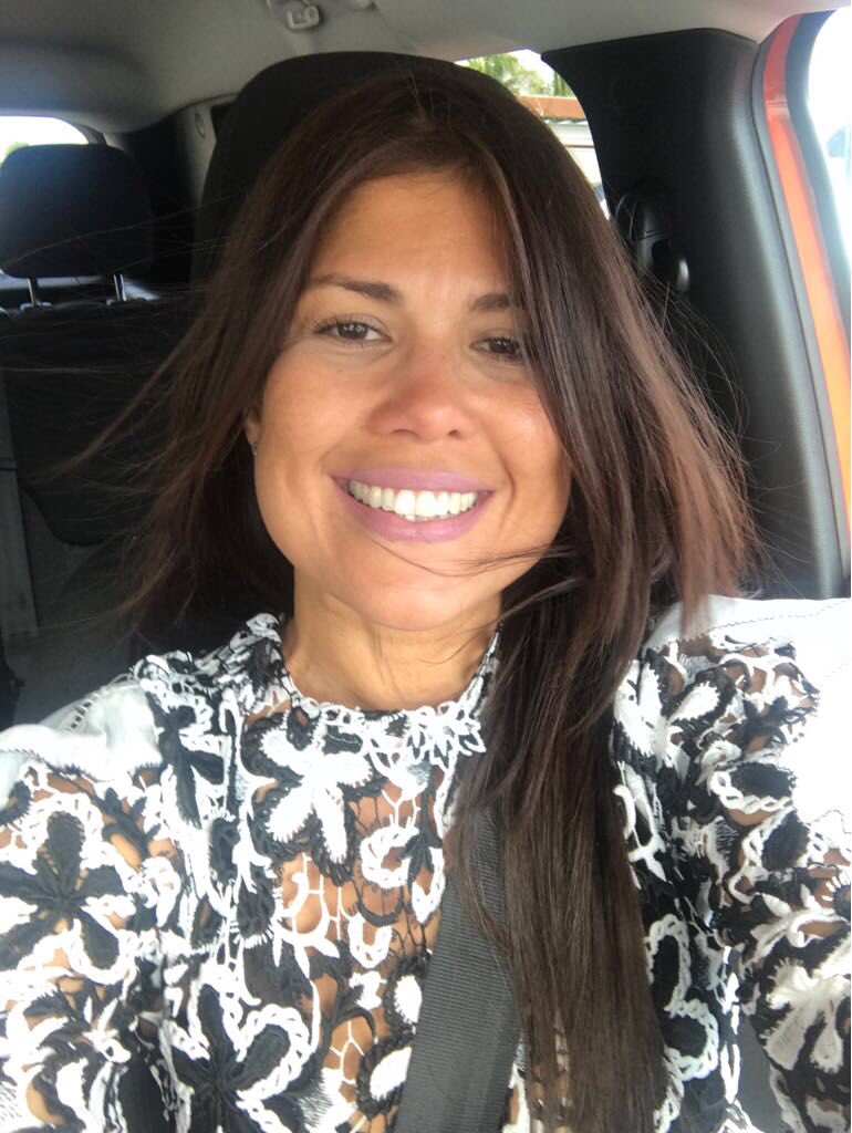 gabb_ba's tweet photo. Happy mother’s day a la mamita más hermosa de este mundo! ❤️ #masquejo https://t.co/wd0FptYhey