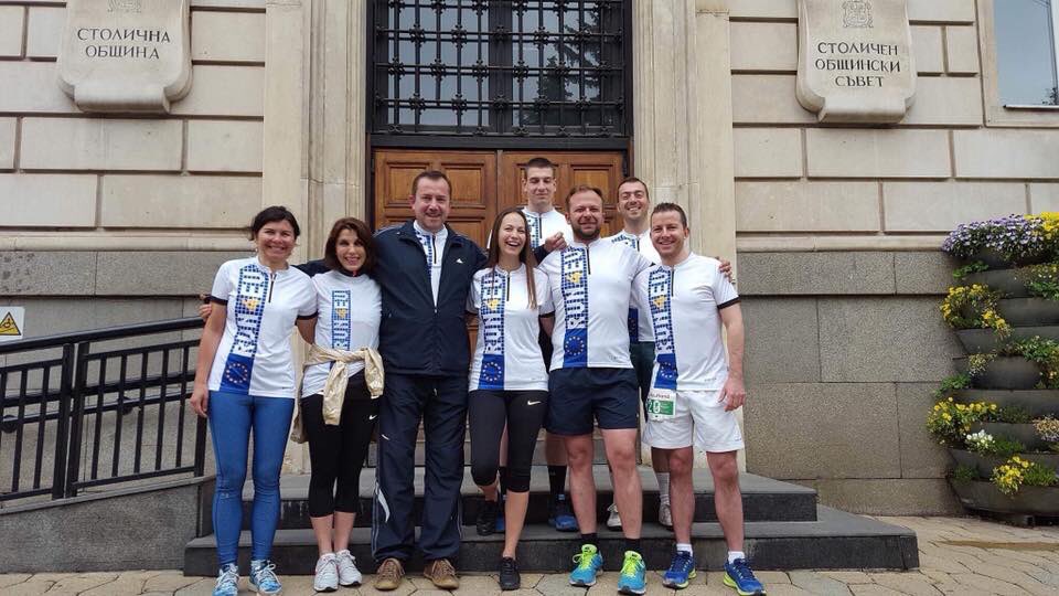 OgnianZlatev's tweet photo. #Run4EU was the Grand Finale of #EuropeDay events in @sofiagrad. Great teamwork @ECinBulgaria @EP_Bulgaria @EU2018BG @FandakovaY @LilyanaPavlova @EvaMaydell #SofiaHalfMarathon @elenko #ActiveLiving for #FutureofEurope 🇧🇬🇪🇺 https://t.co/MrgMYVapih