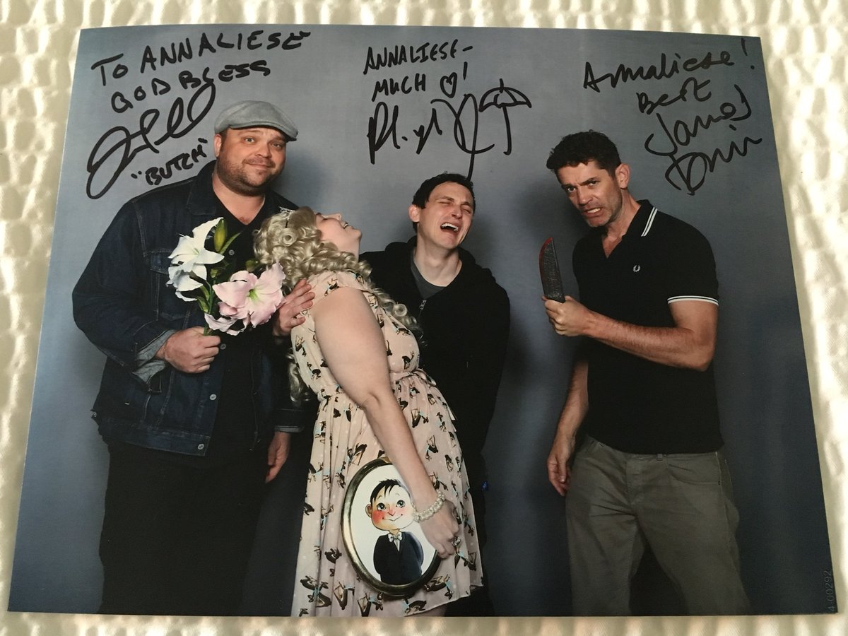CourtOfCosplays's tweet photo. Just a few of the many amazing interactions I’ve had with the sweetest cast of @Gotham😊They deserve to keep making more great episodes! @FOXTV #RenewGotham @cerveris @robinlordtaylor https://t.co/VDHfDezf6g