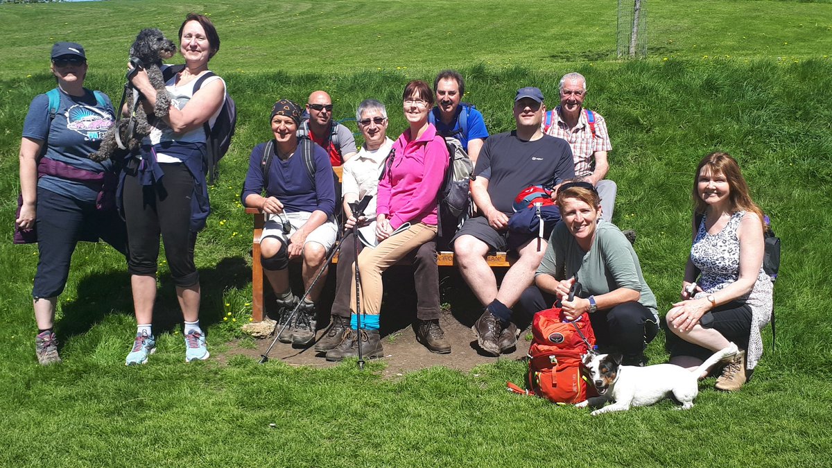 NickyLawImages's tweet photo. Thank you to everyone who turned up for my #SocialHike today. It was a beautiful day! 😎 #Burnsall #TrollersGill #Appletreewick #Hartlington #Skyreholme
#YorkshireDales Glad you all enjoyed it! 👍 https://t.co/UBqPORTjKz