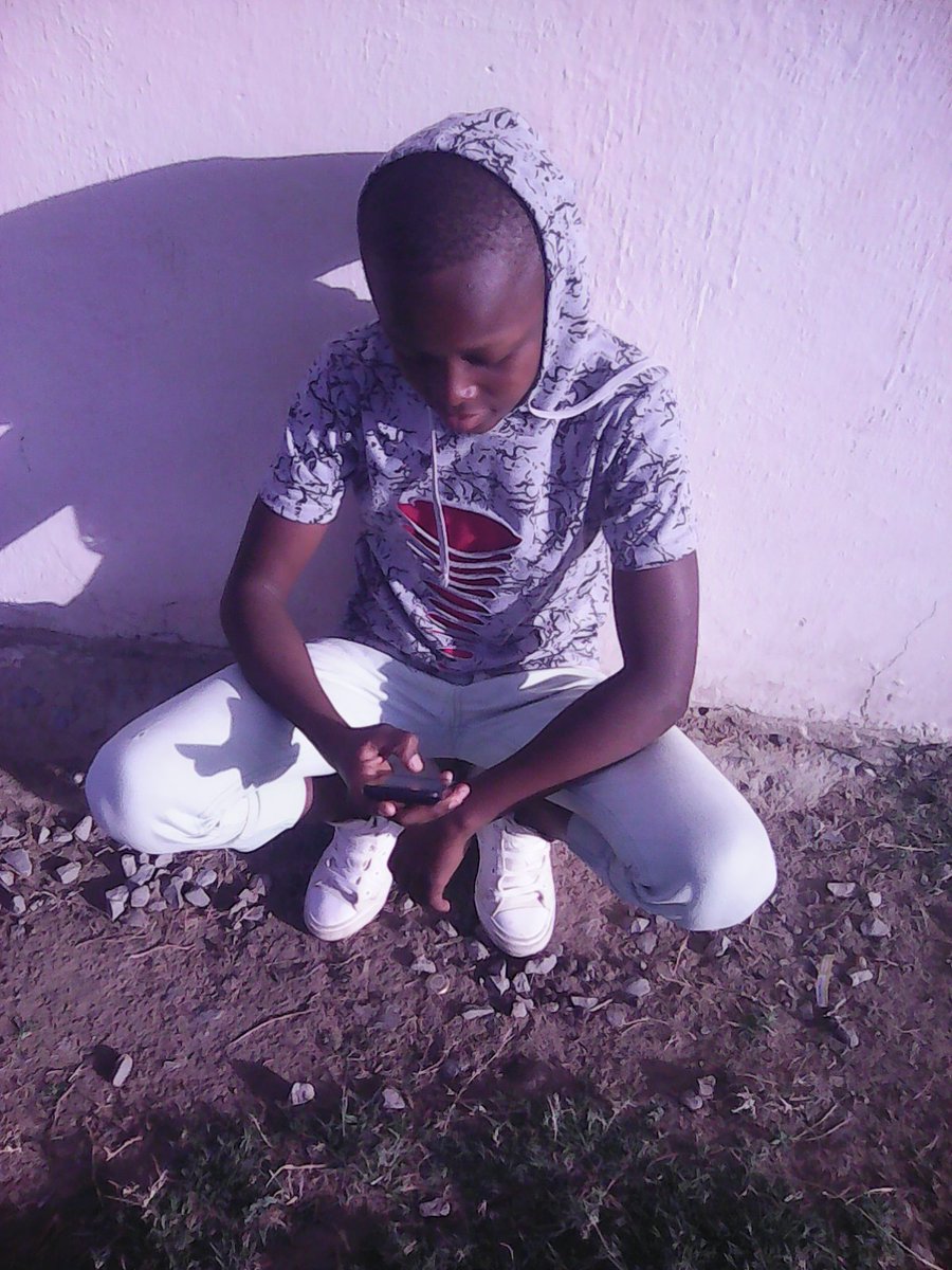 AKA7830's tweet photo. Look at me gyz https://t.co/Ln41wecDdF