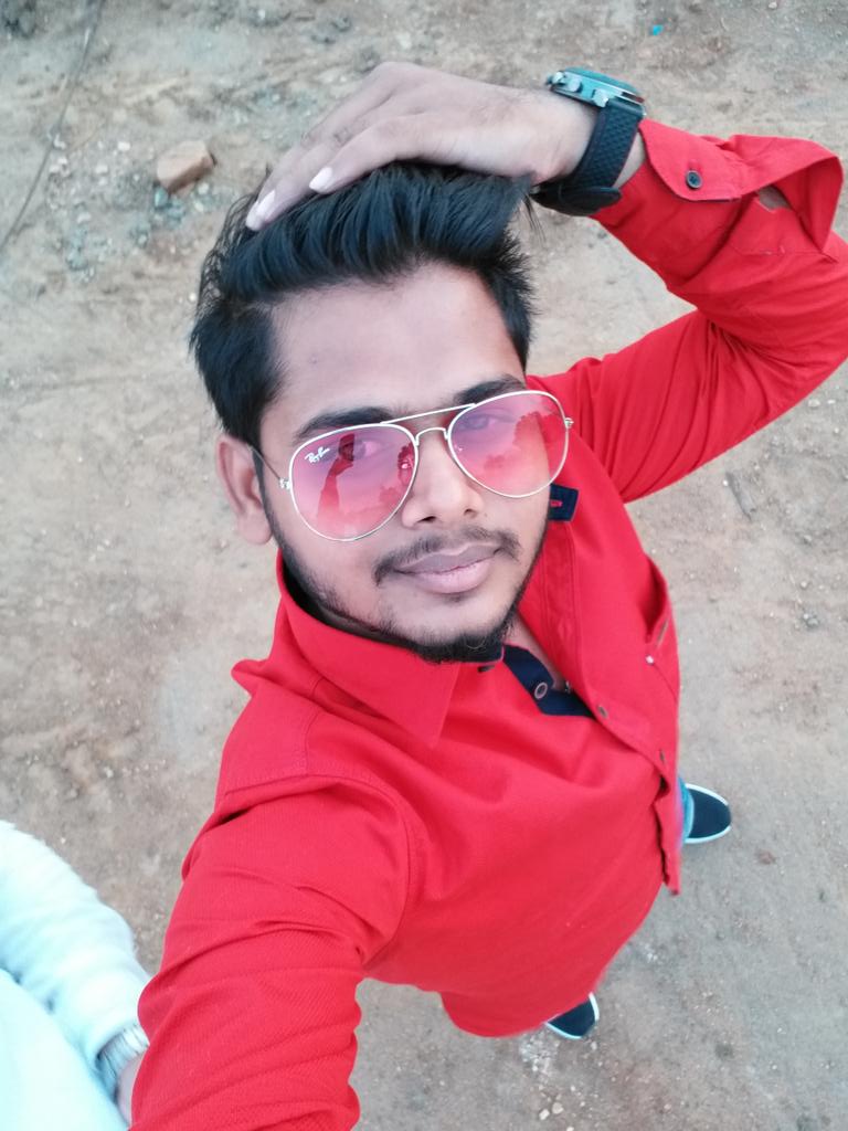 _bksahu's tweet photo. #red love https://t.co/sIwnHyZFDb