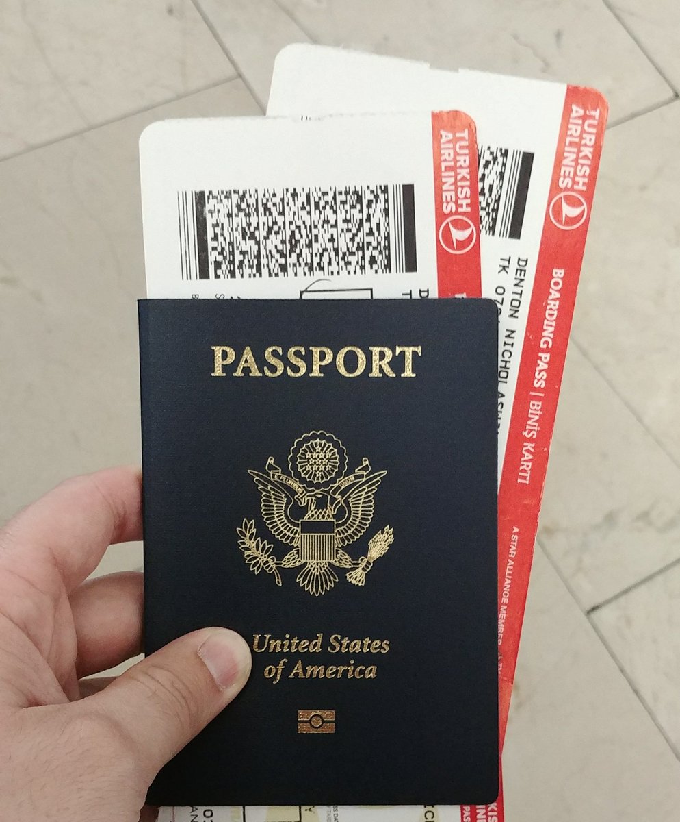 nickwdenton's tweet photo. My last American meal was an overpriced bacon cheeseburger. I'll see y'all when I get back. #israelbound #younglife https://t.co/iu6bNmReYC