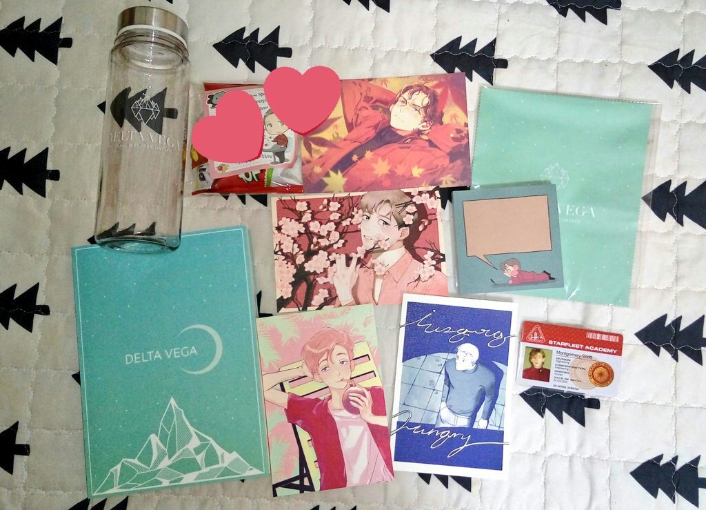 ㅠㅠㅠㅠ저 방금 집도착했는데 스트타렉(@STAR_TREK_CAFE)협력보상하고 영스콧게북(<a href="/YoungScottRight/">영스콧 게스트북</a>) 한번에 받았습니다ㅠㅠㅠㅠㅠ허엉 행사가지도 못했는데 이렇게 많이 챙겨주셔서 너무 감사합니다ㅠㅠ😂💗❤💗❤아 너무 예뻐요...ㅠㅠㅠ