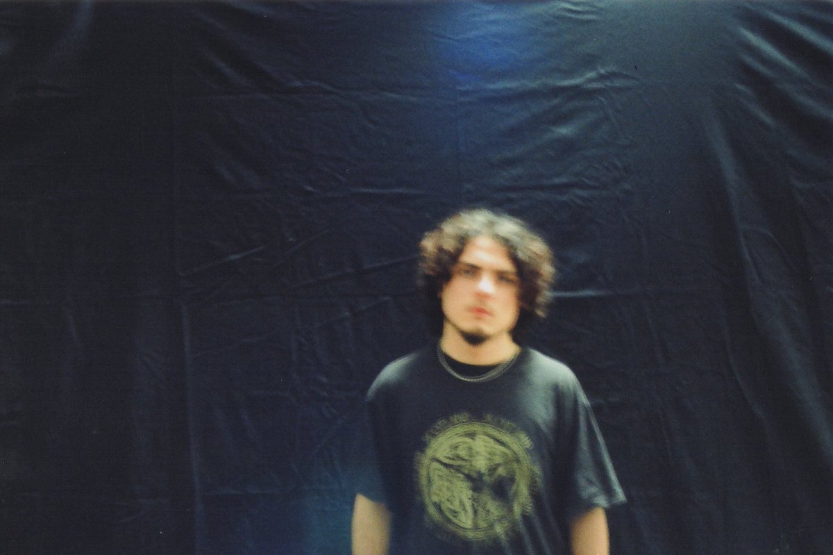 allummath's tweet photo. "I'm so happy, 'cause today I have a photoshooting..."

#photooftheday #photoshooting #photographer #happy #savemefromBEAUTYDUTY #AlternativeFacts 

@lollapalooza @blastrelease @radiodeejay @bellaunion https://t.co/CY87LjGCzB