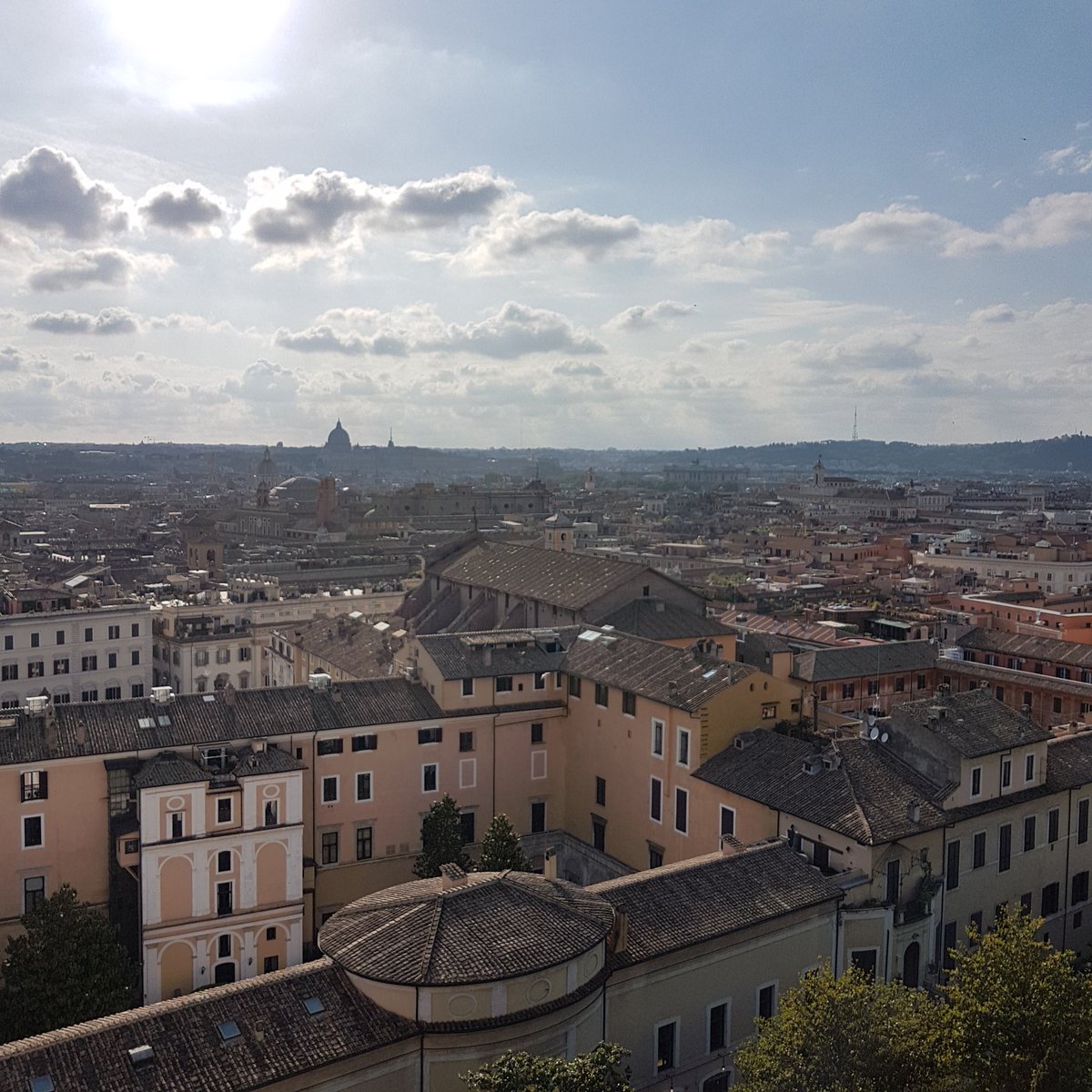 giggi_gram's tweet photo. Splendida visita al #PalazzoInail
con #Ohr18
#roma #fattoreumano
.@inail_gov
#cityscape #13maggio https://t.co/o6jVbkf1Ma