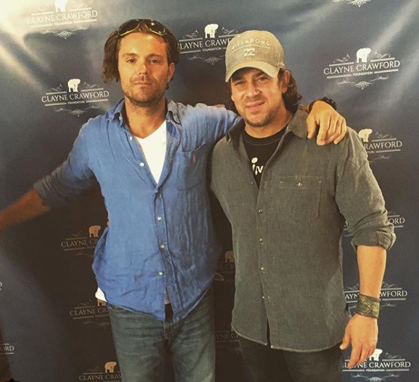 CKaneDaily's tweet photo. No #EndoftheWeek this week, just guess my TV Schedule got a little freer #NoClayneNoWatch @ClayneCrawford @ChristianKane01 https://t.co/yyL0UOJvLJ