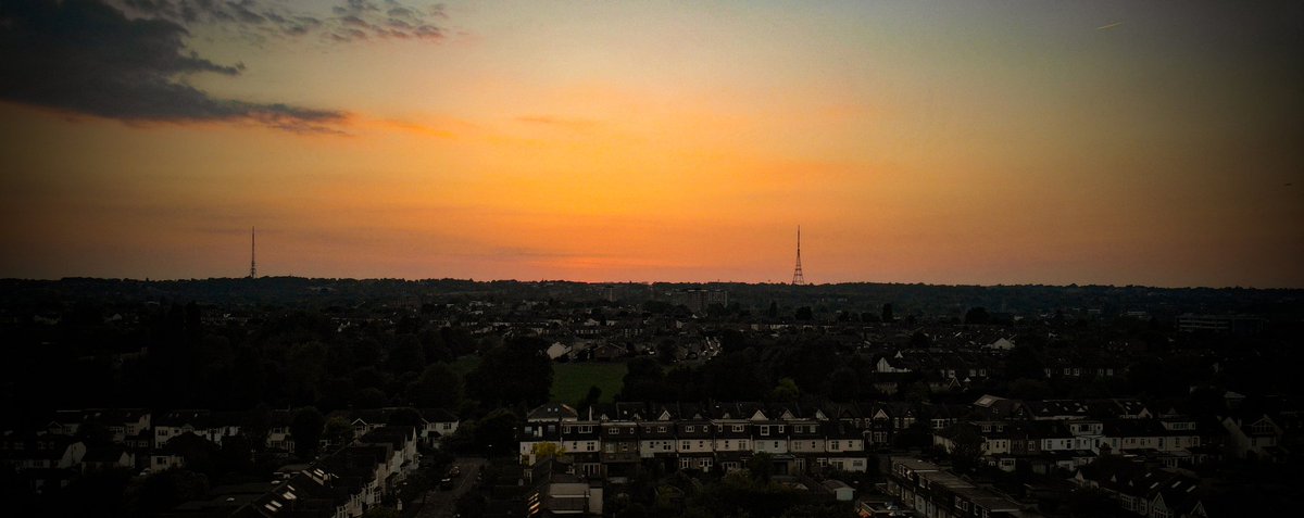 BeckenhamRandom's tweet image. Beckenham sunset