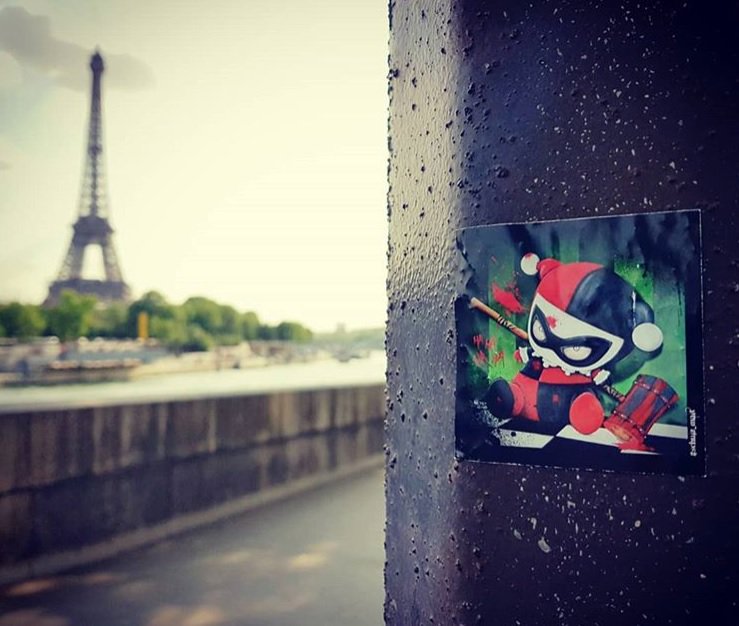 schulz_malt's tweet photo. When in Paris ..
#streetart #guerillaart #stickersgofrance #france #bonjourmacron #schulzmalt https://t.co/0fcDfudMoW