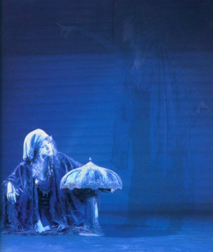 happygirl417's tweet photo. #edgeof70 #StevieNicks DAY 13~FAVORITE PHOTOSHOOT~BLUE LAMP~LOVE LOVE LOVE!!!!! πππ
AND THE LIGHT THAT SHINES THROUGH THE SHINING NIGHT....
IS THE LAMP THAT I CARRY FROM MY MOTHER'S HOME.....π https://t.co/7RgNvqGDlz