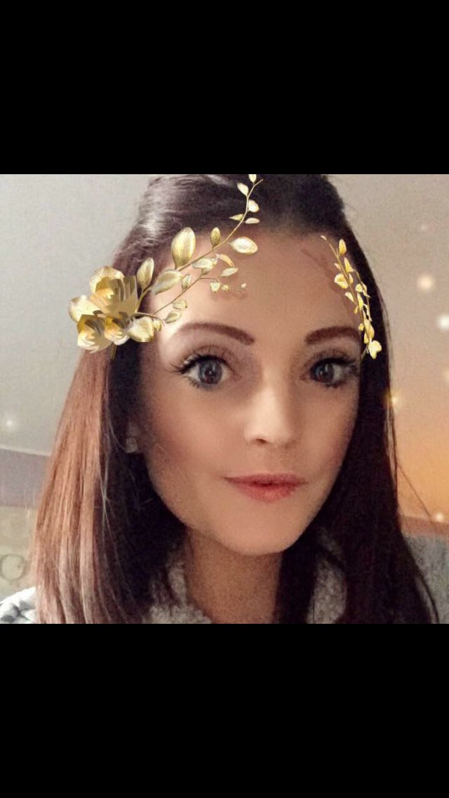overton90's tweet photo. Loving the jewels!cheers snaparoo! 🤪 https://t.co/euWMaLvvpu