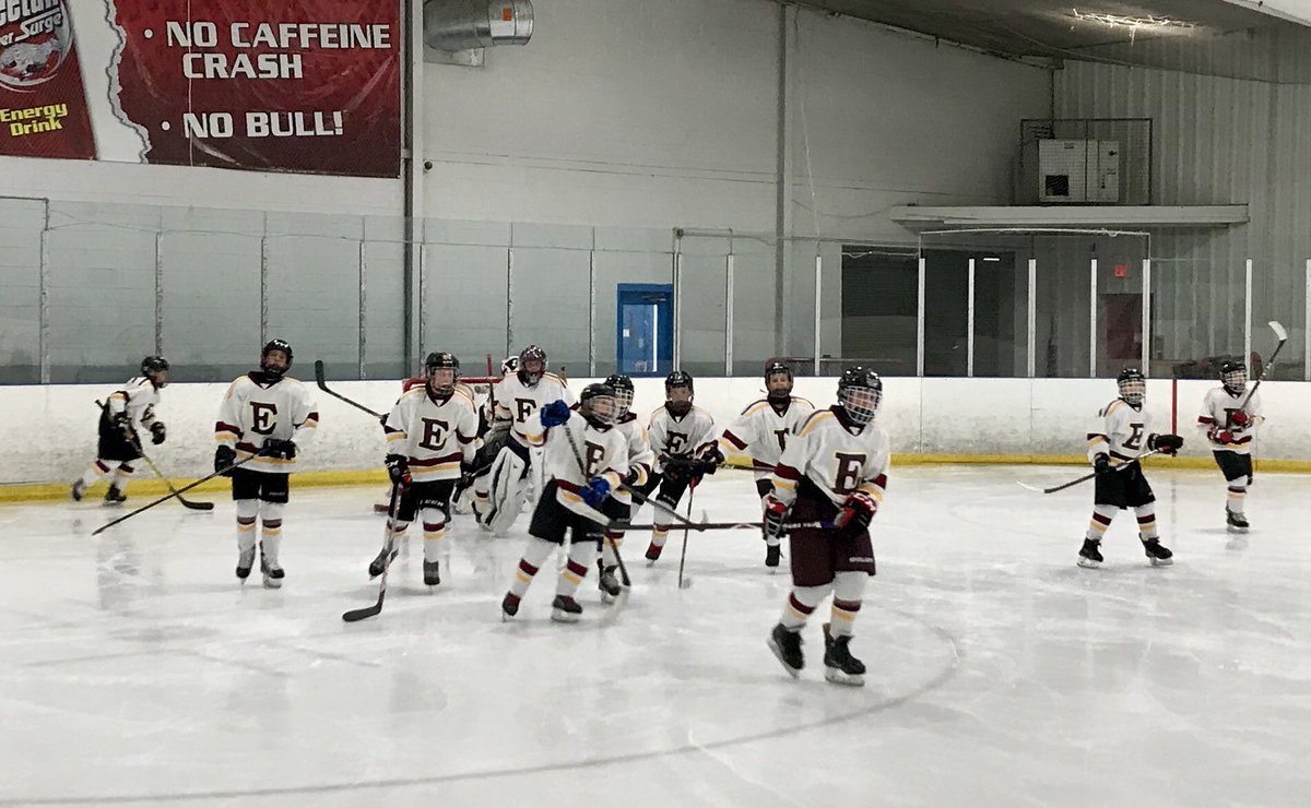 UndergroundHcky's tweet photo. Thank you to @ProHockeyDG and to all the 2006 Elite teams at the #BauerProHockeyShootout for some great competition for our @edgeschool Apex 2006 squad. #TooManyTies #DevelopingGrit #StruggleBreedsGreatness @j_shantz @EdgeBossHockey https://t.co/2mOIlN11Gz