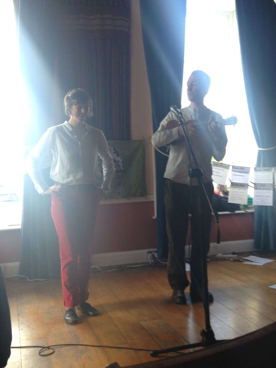 BDLandTrust's tweet photo. "If all the land in England were divided up quite fair, there'd be work for everyone to earn an honest share..." Loved singing along to this at @ThreeAcresACow this afternoon #accesstoland #landrights #community #rethinkinghistory #landreform @HfdsGN https://t.co/kC334RISsl