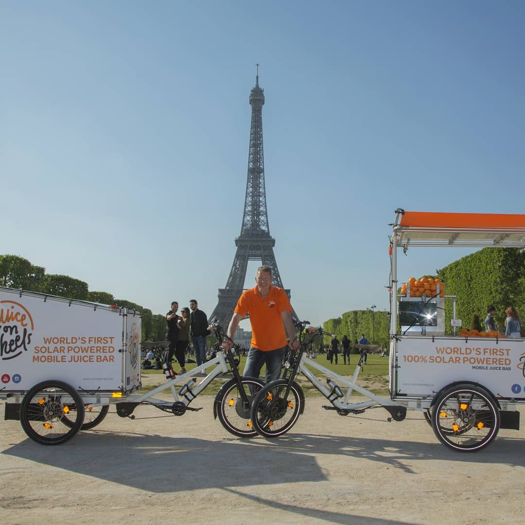 Market survey in Paris. #solarpowered #juicebar #cargobike #vrachtfiets #triporteur #foodbike #foodtruck