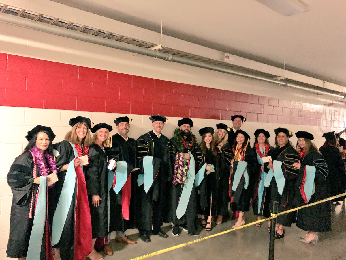 SDSU_EDL's tweet photo. Our Ed.D. Graduates taking over the line! 🎊#sdsu #edlsdsu #coesdsu https://t.co/vNKe34ysnU