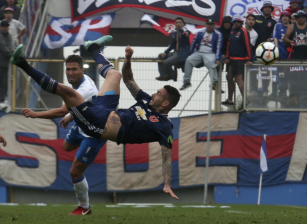 valitazul's tweet photo. Nuestro Señor Don Mauricio Ricardo Pinilla. Amén. #UdeChile #VamosLaU https://t.co/6aDDitzJsY
