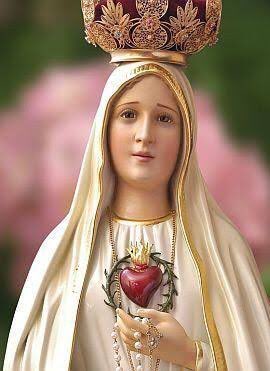 Hoje é o dia também de Nossa Senhora de Fátima. Abençoai todas as mães, rogai por nós! Que a luz de Fátima nos contagie e nos dê muita sabedoria. 🙏#nossasenhoradefatima #mãededeus