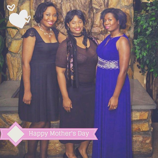 Zeta_Phi_Alpha's tweet photo. Happy Mother’s Day! 🌸🌸🌸
.
.
.
.
#foundingmothers #fm #mothersday #happymothersday #mother #zeta #zphia #zetaphialpha #zetaphialphasorority #ΖΦΑ #huntercollege #cuny #gogreek #rushzphia https://t.co/emaKkyRaAF https://t.co/lbpRbMTv2r