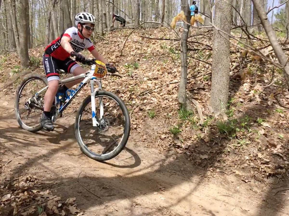 HunterAtWork's tweet image. Way to go @TeamKallistoFCV some great racing at epic8 hour race #redteam