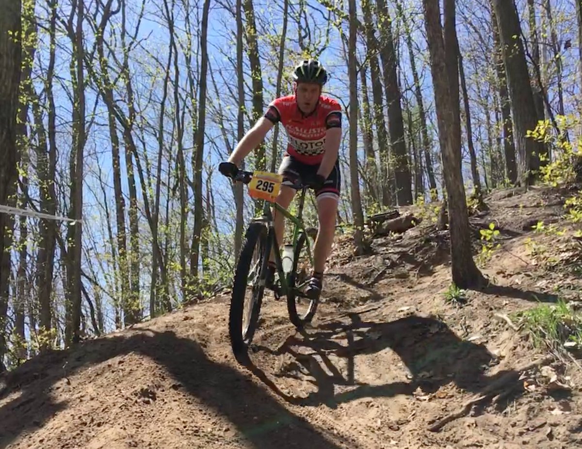 HunterAtWork's tweet image. Way to go @TeamKallistoFCV some great racing at epic8 hour race #redteam