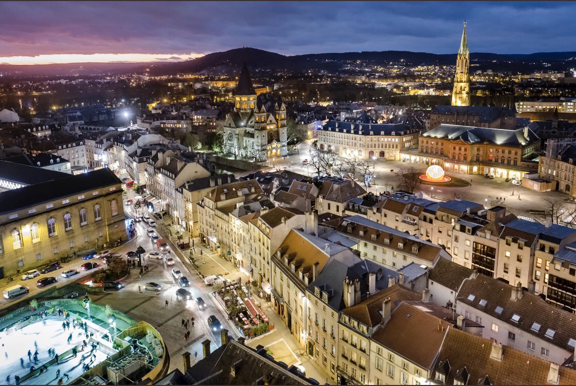 lucaslrntz's tweet photo. On me demande souvent pourquoi je suis aussi amoureux de ma ville, je ne peux que répondre parce que c’est Metz.. ⚜️ https://t.co/Kdsa1AEeHJ
