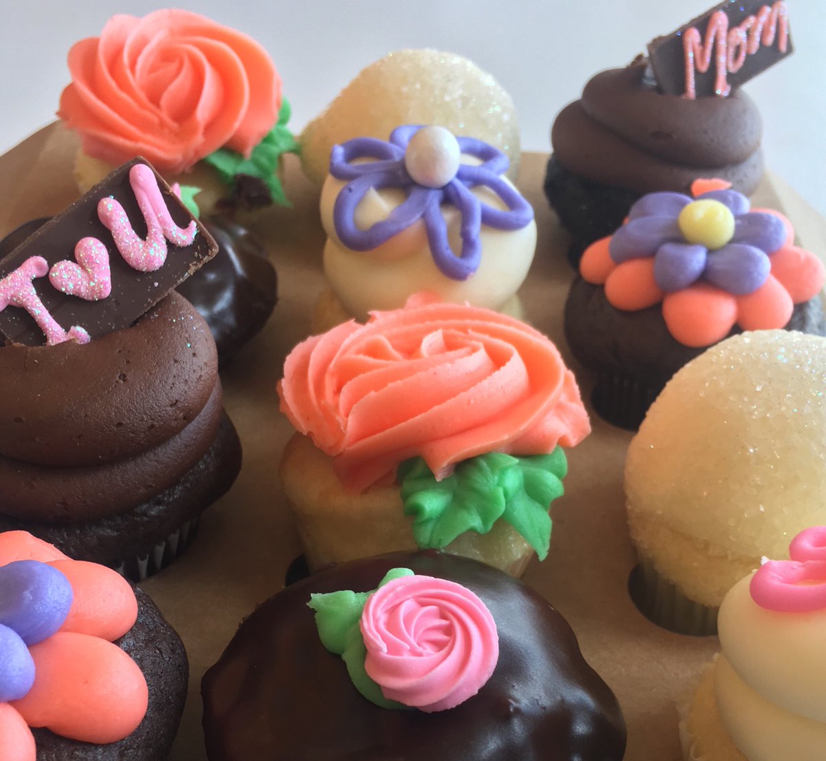 Happy Mother’s Day!  If you need a last minute mom’s day treat, swing on by.  We’re here until 3pm! #dallascupcakes