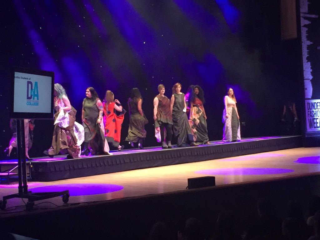 dac_add's tweet photo. Textile students SMASHING IT!! 👊🏻💯💥 @dundee_angus #dapadanda #morethanjustacollege #Dundeefashionweek https://t.co/RfpW12HtqB