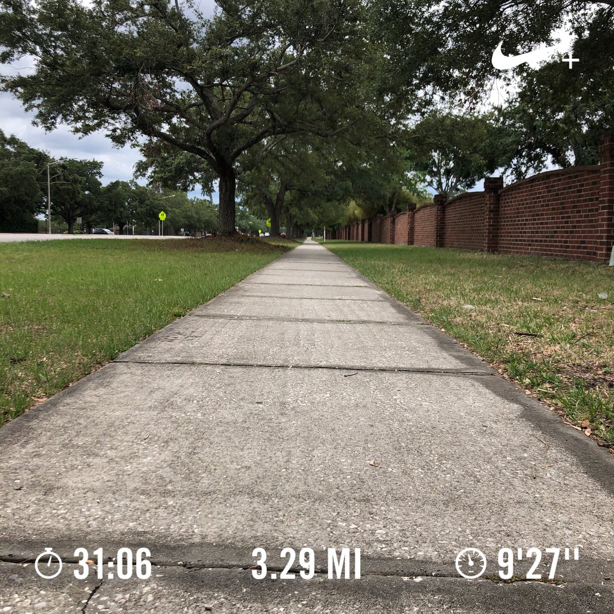 Pmagg's tweet image. Suck that 5k..... lol