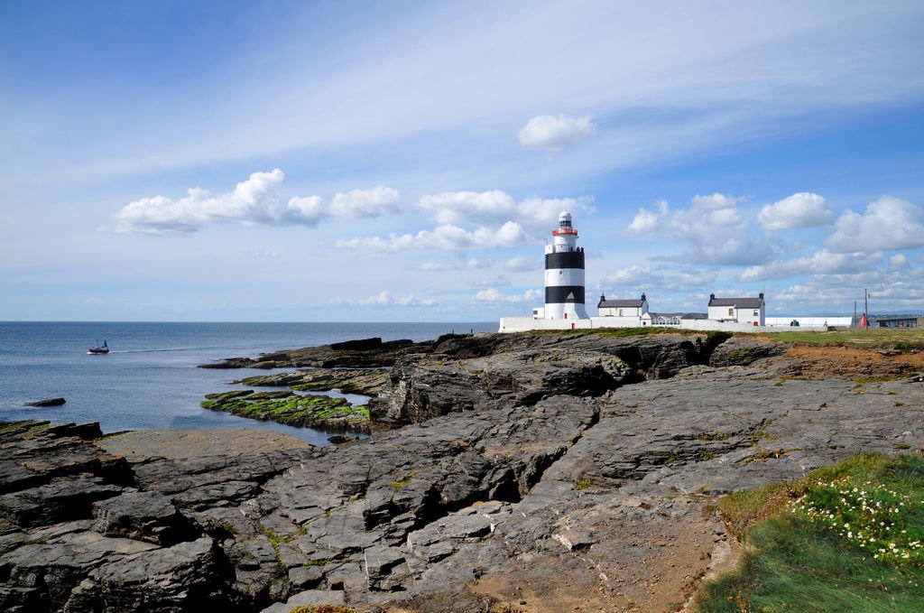 Tour_Ireland's tweet photo. Did you know that Hook Lighthouse in County Wexford is the oldest intact operational lighthouse in the World? #hooklighthouse #irishhistory #wexford #picoftheday https://t.co/38Qlk6s1Cl