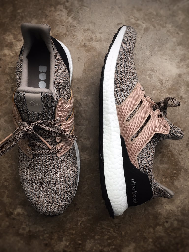 ultra boost ash pearl