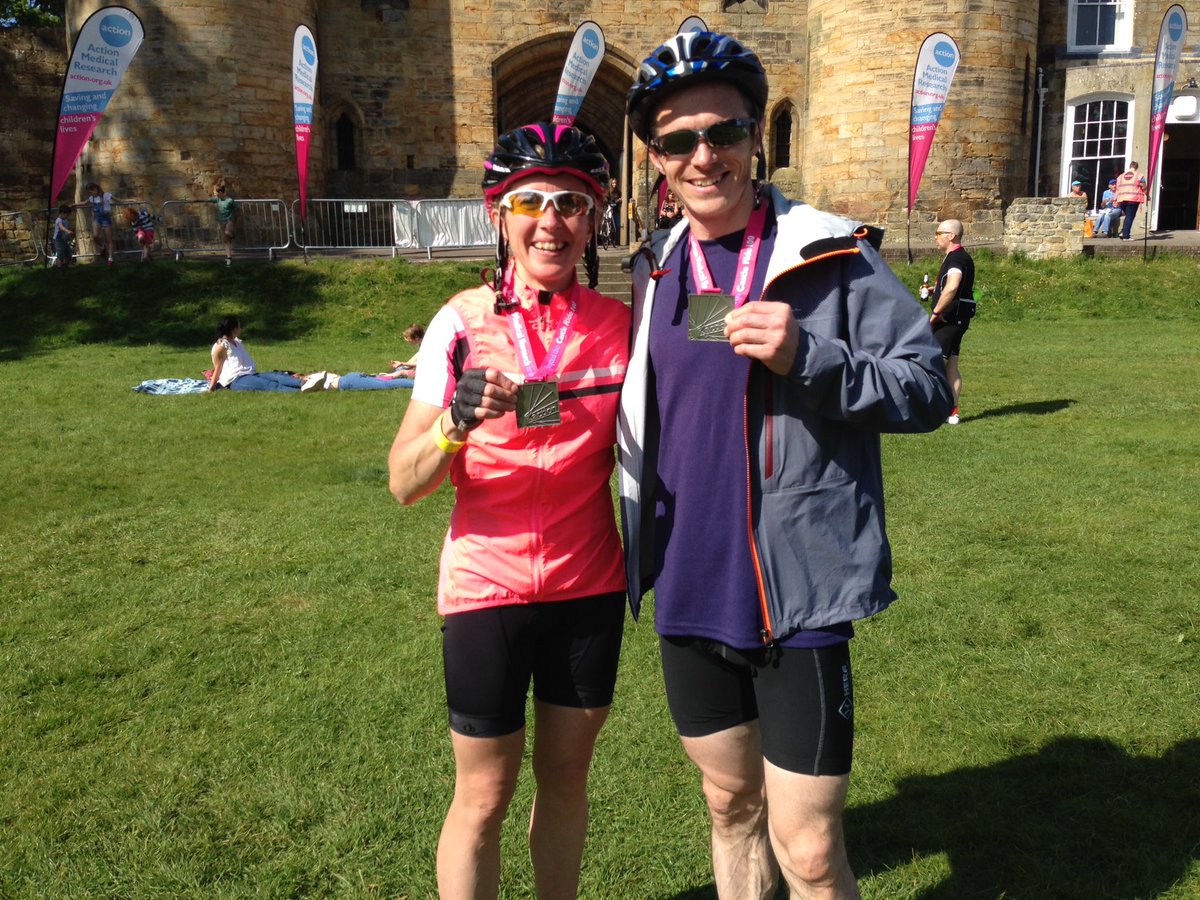 EliseRendall's tweet photo. Big thank you @actionmedres @amr_events and to all the volunteers for a great castle 💯ride! Fabulous route, views and sunshine and all for a great cause.🚴‍♀️🚴🏅🌞 https://t.co/7Wa6xHXt1Q