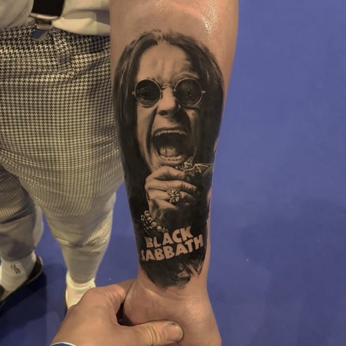 Would your mom approve? @inkblackbear #getheavy #ozzy #tattoo #tattoos #ozz...