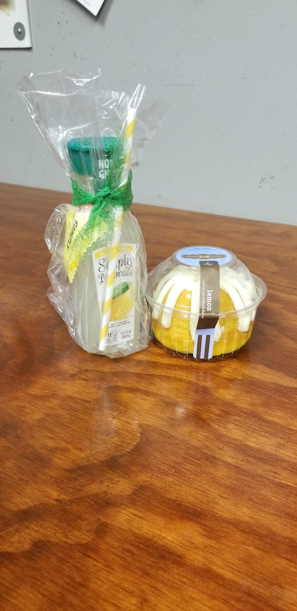 Valerie Helmstetter tweet media