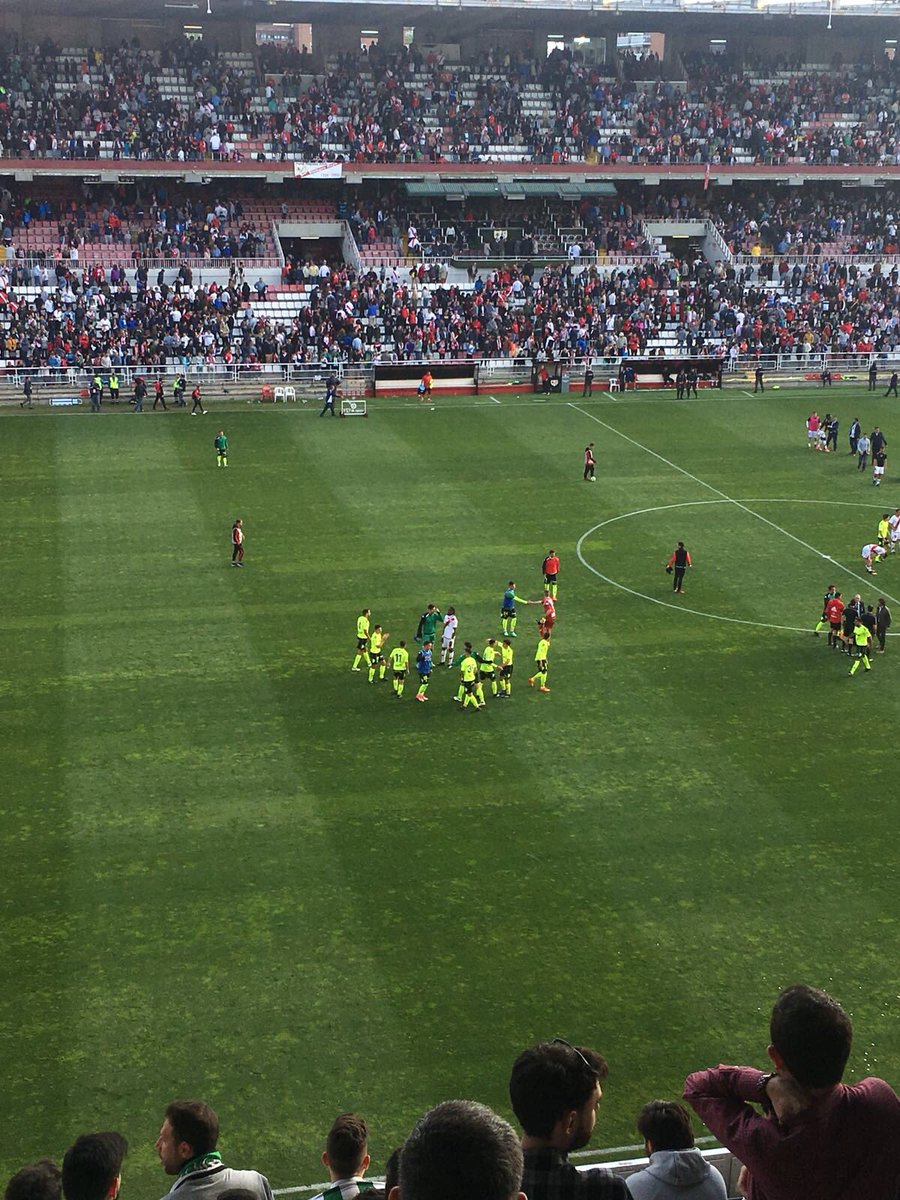 lacavaccf's tweet photo. Nosotros también fuimos a por los 3 puntos!
#ccf https://t.co/5dMvpXB2sn
