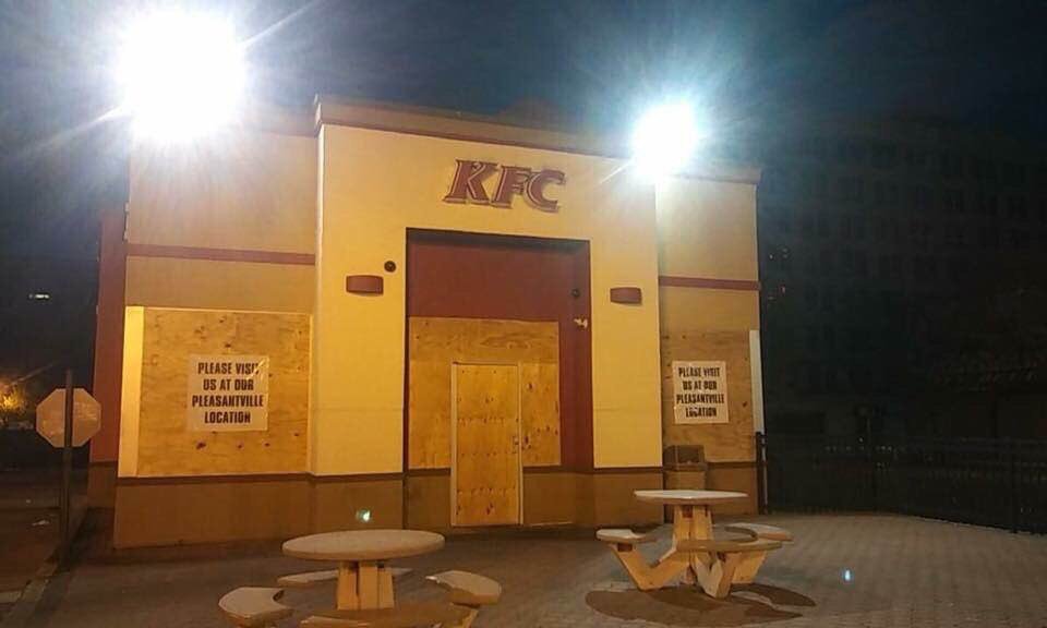 JitneyGuy's tweet photo. The pestilence that is the human garbage drawn by our social services has claimed another victim. #RIPKFC https://t.co/PHzo546oyD