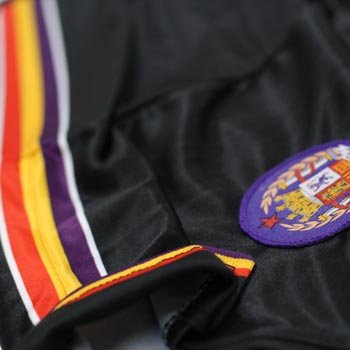 La_Lokomotora's tweet photo. Camiseta #IIIR de https://t.co/VjxCrLkRIK
Tres colores a escoger
No apta para súbditos
#PrimaveraRepublicana
#AgainstModernFootball https://t.co/bwGPKDlEFY