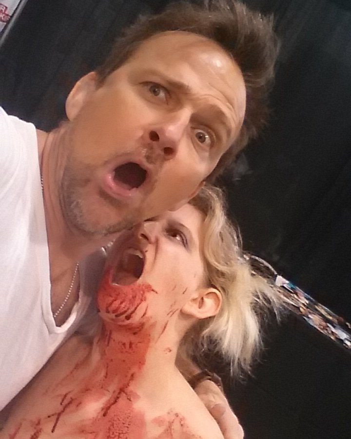 Selfi time at @WalkrStalkrCon Nashville with @seanflanery (Sunday)
Thank you for funny picture 😉😍 
#wsc2018 #rec3 #cosplay #wscnashville #wsc #makeup #fun #selfies