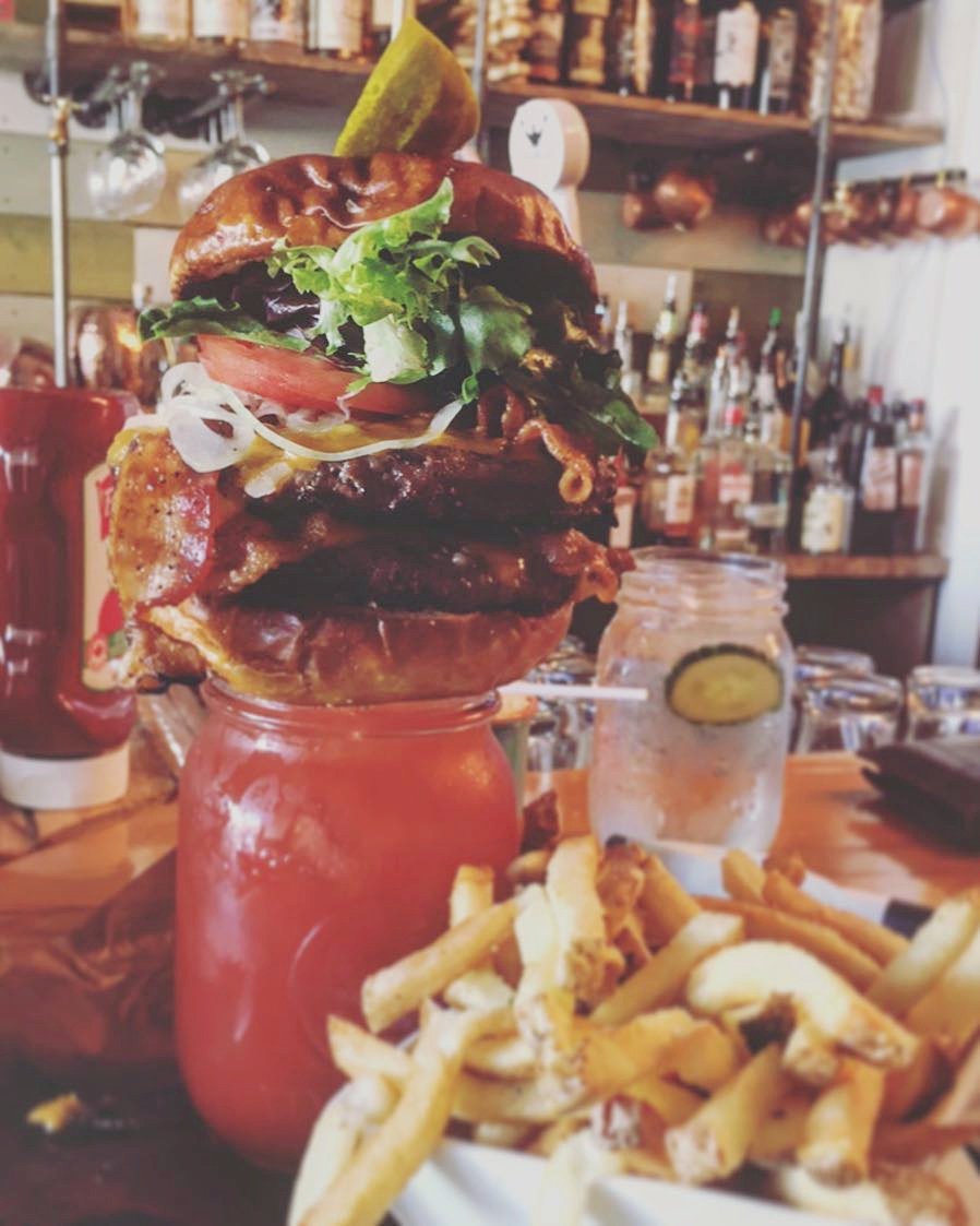 cilantro_chive's tweet photo. What Mom really wants for Mother's day... 🍔❤️

#CaesarsThatEatLikeAMeal
#ohHECKYEAH!
#CaesarSundays https://t.co/8j2IC6Zfby