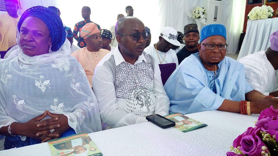 At the 30 yrs remembrance of Late Alhaji Chief Rafiu Ishola Solomon at Solomon Hall, Olateju Odiolowo LCDA with party leaders and colleagues.