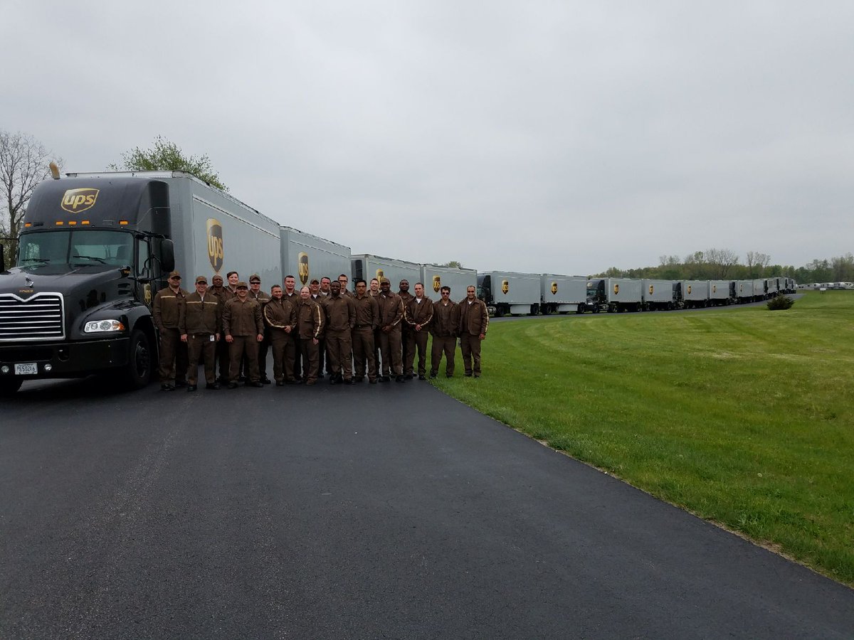 UPSTransp_SoHo's tweet photo. DTS 2018 Class 3 road trip ⛟ to Amish country. #livesafely https://t.co/cfyYgeUWJU
