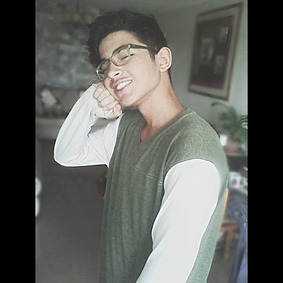 Lacrita_23's tweet photo. Niko 💘 https://t.co/Ckk0rWN8z3
