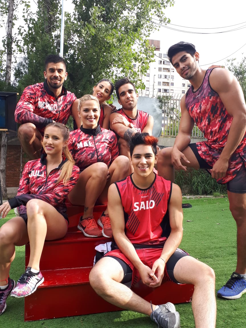 ¡¡Ayudá al equipo ❤ a ganar la semana!! 
¡¡La foto con más RT gana!! 🤗

#CombateTT