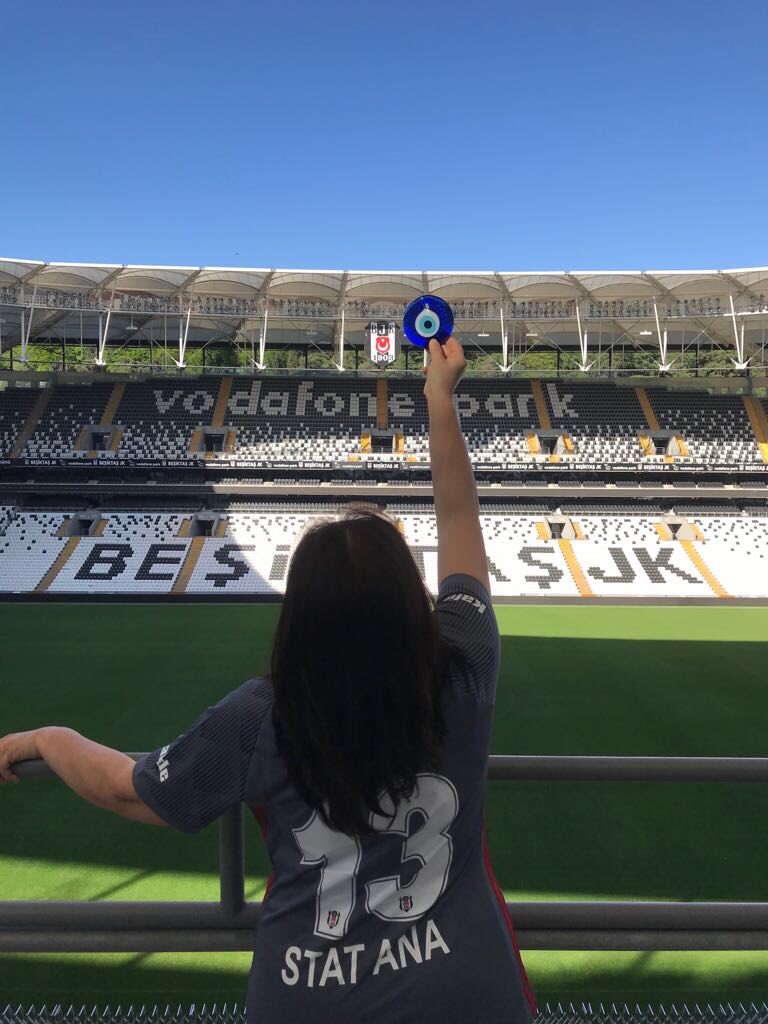 HaberKartali's tweet photo. Anneler Günü nedeniyle @VodafonePark hesabını #StatAna🤵🏽‍♀️ yönetti. https://t.co/FUUTkuGHgS