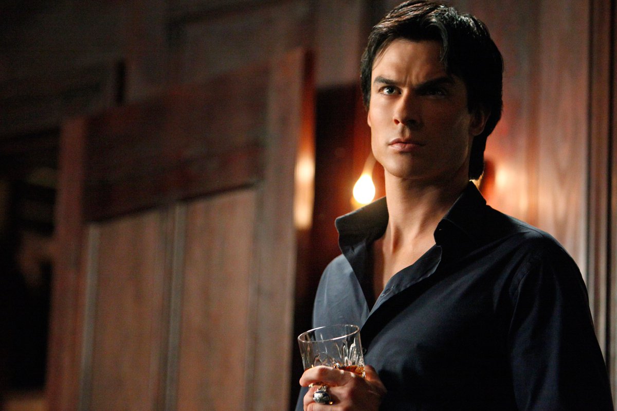 TVDFRA's tweet photo. Quel frère Salvatore est votre préféré ? #TVD
#RT pour Stefan Salvatore 
#FAV pour Damon Salvatore https://t.co/7jz3All5eY