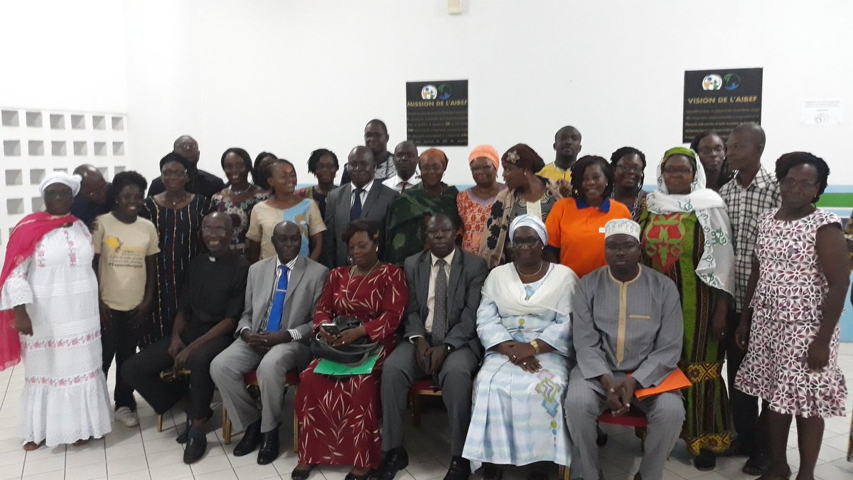 BabaCoul68's tweet photo. #CS4FP Plus poursuit son soutien aux pays avec l'appui de la Coalition OSC-PF /CI, la validation de la Feuille de route, son Plan d'action de mise en oeuvre et un GTT-ECS qui sera formé sur les Principes Directeurs pour servir de task-force national.
#CROSC 
#JASRPF https://t.co/bNiJz2Wdex