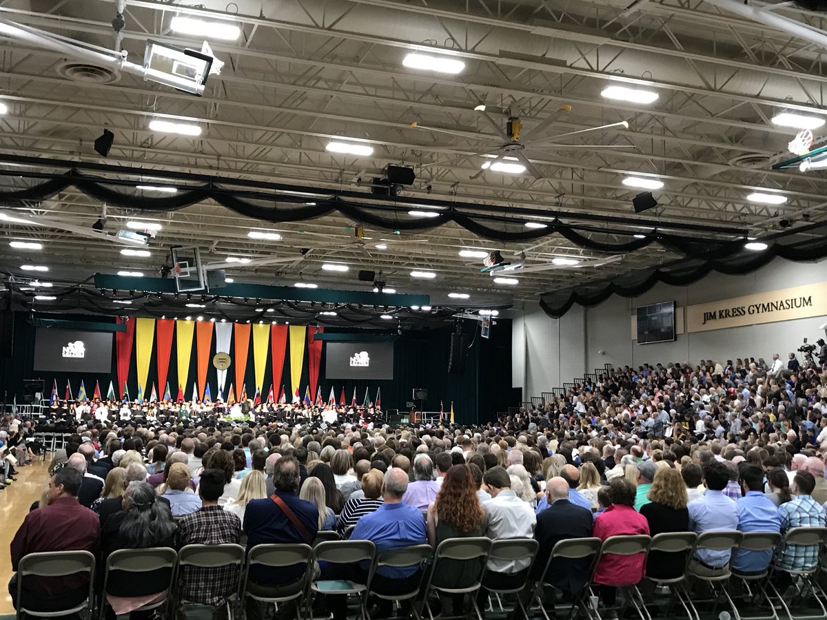 SNC_WHockey's tweet photo. Graduation is underway! #SNCGrad #SNC2018 https://t.co/pladGsE4kZ