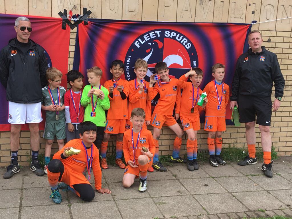 addlestonefc's tweet photo. Brilliant day at @FleetSpurs today, with our U'8s playing 6, winning 5 and losing 1. Superb efforts by the lads in a non competitive tournament . Our u'11s lead the way, not losing a single match and not conceding one solitary goal. Yet another superb performance. 🙂🏆🏆⚽️ https://t.co/PpHUy0tBqa